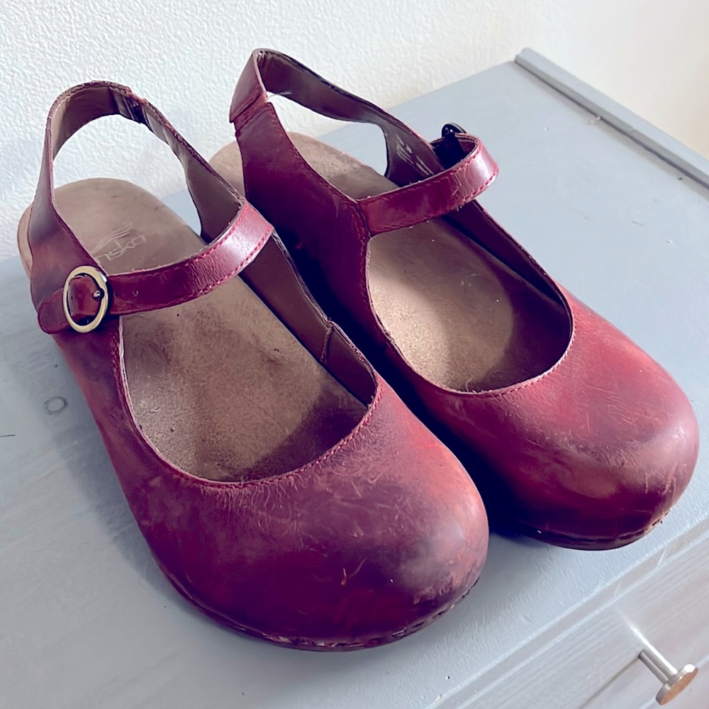 Dansko size 38